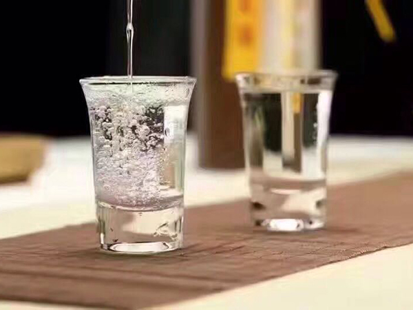 袁氏麓峰現代農業有限公司,長沙袁酒原材料基地管理,袁酒生產,酒類銷售哪里好